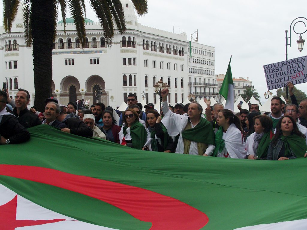 "J'avais l'impression que l'Algérie me demandait personnellement de sortir défiler"